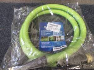 lot 359 image: Heavy Duty 5ft Connector Garden Hos...