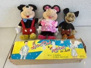 Vintage ToysDolls