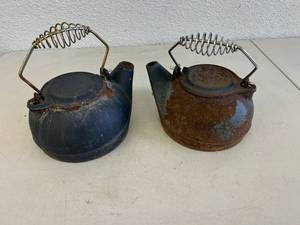 Cast Iron Kettles