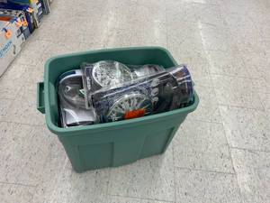 Tote of Shower Heads