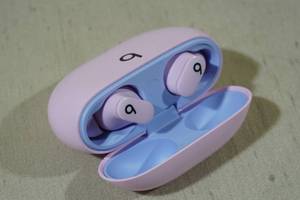 lot 151 image: Beats Studio Buds Earbuds -Pink