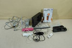 lot 186 image: Nintendo WII Game Console with Assorted Accessories