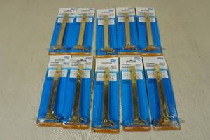 lot 190 image: 10 Folding Support Brackets