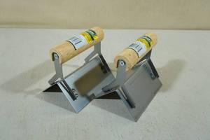 lot 192 image: 2 Outside Corner Trowels