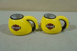 lot 210 image: 2 Harley Davidson Lil Fat Boy Mugs