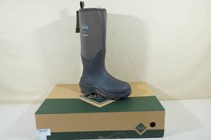 lot 228 image: Muck Boot Company Wetland Unisex Boots -Mens 8, Womens 9