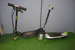 lot 239 image: 2 Razor Electric Scooters