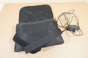 lot 307 image: WOQQW BackNeckFoot Massager with Heat