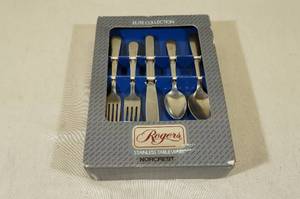 lot 108 image: Rogers Stainless Steel Tableware