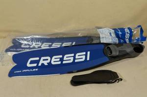 lot 139 image: Cressi Gara Impulse Long Blade Free Diving Fins -Size 8-9