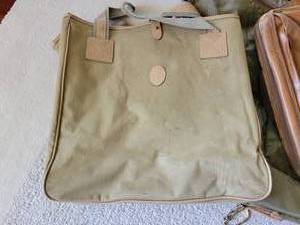 lot 106 image: Designer Business Travel Luggage Group