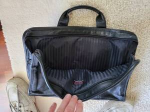 lot 52 image: Hardy Leather Tumi Computer Bag