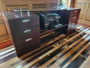 lot 28 image: Contemporary Home Office Storage Unit