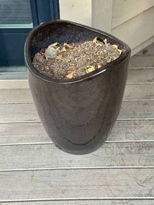 lot 76 image: Earthen Tone Ceramic Planters