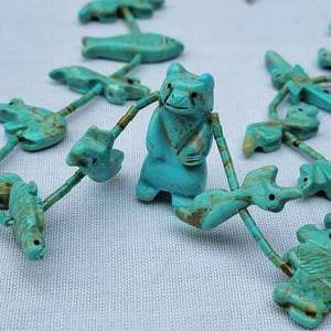 lot 75 image: Native American Indian Turquoise Fetish Necklace  28