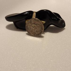 lot 56 image: Native American Indian Zuni Carved Jet Beaver Fetish by H. Halate