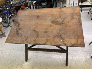 lot 203 image: Drafting Table