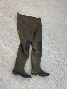 lot 225 image: Pro Line Waders - Steel Shank Size 10