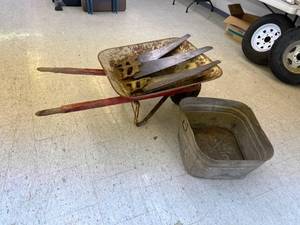 lot 258 image: Wheel Barrel, Hand Saws & Metal Tub
