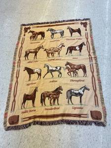 lot 281 image: Horse Theme BlanketWall Hanging
