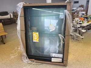 lot 231 image: New Marvin Essential Casement Picture Window 54 1516 x 42 1516