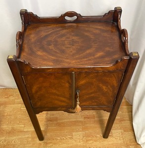 lot 84 image: Althorp Living History George III Mahogany Commode