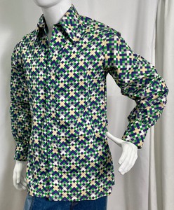 lot 133 image: Fantastic One of a Kind Vintage Button Up Dress Shirt