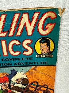 lot 95 image: Vintage Thrilling Comics no 21
