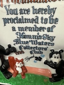 lot 86 image: Hamms Beer Bear 1999 Collectors Club Members Ceramic Plaque