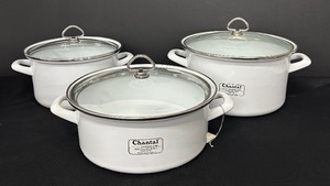 lot 39 image: Three Pieces of New Chantal Cookware including a New Chantal Six Quart Stock Pot