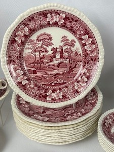 lot 180 image: Vintage Spode Spodes Tower Dish Set