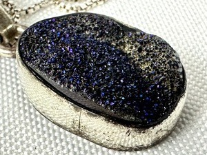 lot 26A image: Sterling and Druzy Pendant Necklace