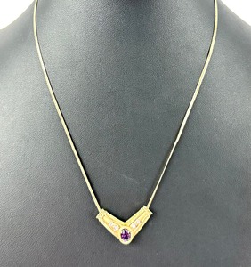 lot 9A image: Beautiful Amethyst and 14k Gold Necklace