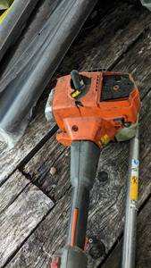 lot 195 image: Husqvarna gas pole saw