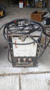 lot 184 image: Tollarc 225 amp Arc Welder