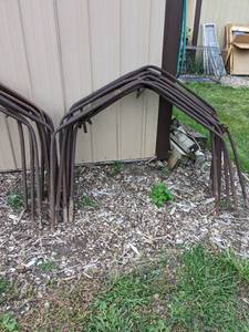 lot 176 image: Lot of 10 metal Cold FrameRow Cover frames