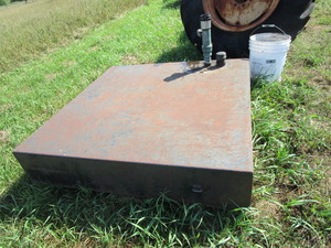 lot 40 image: Auxiliary Fuel Tank