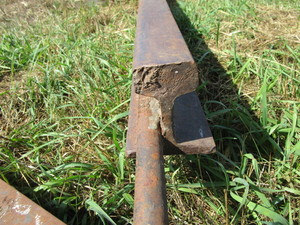 lot 55 image: Railroad Rail - 14ft Drag