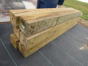 lot 126 image: Treated Posts