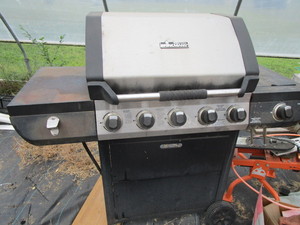 lot 145 image: Brinkman BBQ Grill