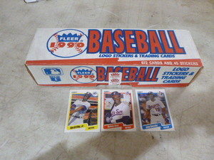 lot 33 image: 1990 Fleer Baseball Card Factory Set and the World Series Set