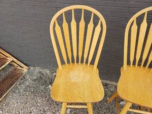 lot 166 image: Trio of Swivel Bar Stools
