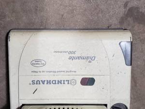 lot 176 image: Lindhaus Diamante 300 Vacuum