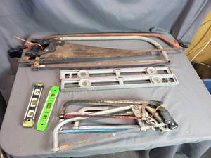 lot 10 image: Various Saws and Levels