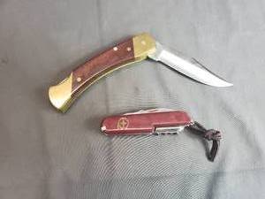 lot 43 image: Uncle Henry Folding Knife