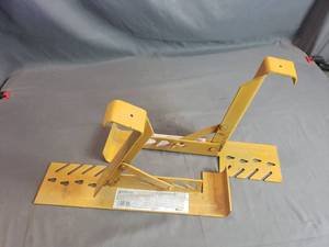 lot 45 image: Roofing Brackets for Shingling