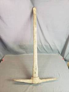 lot 51 image: Pick Axe