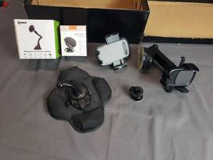 lot 76 image: Variety of Auto Cell Phone Holders