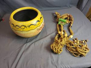 lot 93 image: Hanging Macrame Pot
