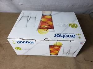 lot 121 image: 12 New in Box Anchor Hocking Drinking Glasses